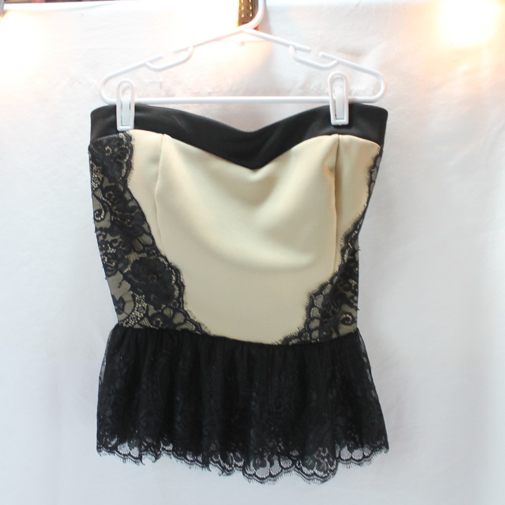 Sexy lace crop top 💋